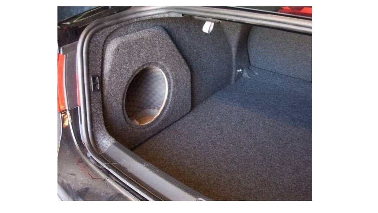 Ohišje za subwoofer VW Passat B6