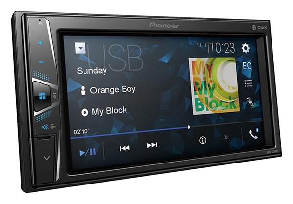 Avtoradio Pioneer DMH-G220BT